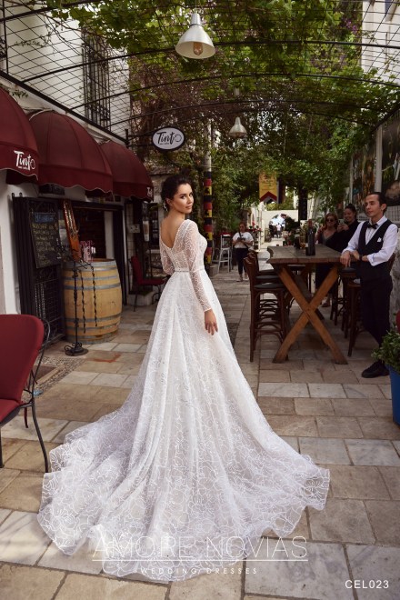 https://amore-novias.com/images/stories/virtuemart/product/CEL023(3).jpg