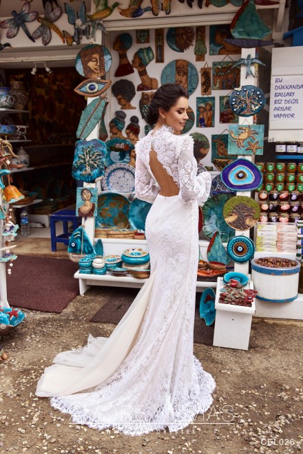 https://amore-novias.com/images/stories/virtuemart/product/CEL026(3).jpg
