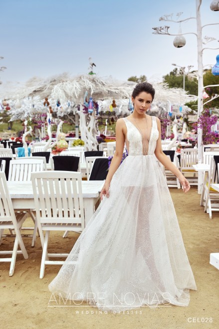 https://amore-novias.com/images/stories/virtuemart/product/CEL028(4).jpg