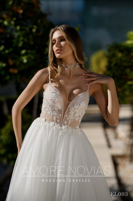 https://amore-novias.com/images/stories/virtuemart/product/EL003(2).jpg