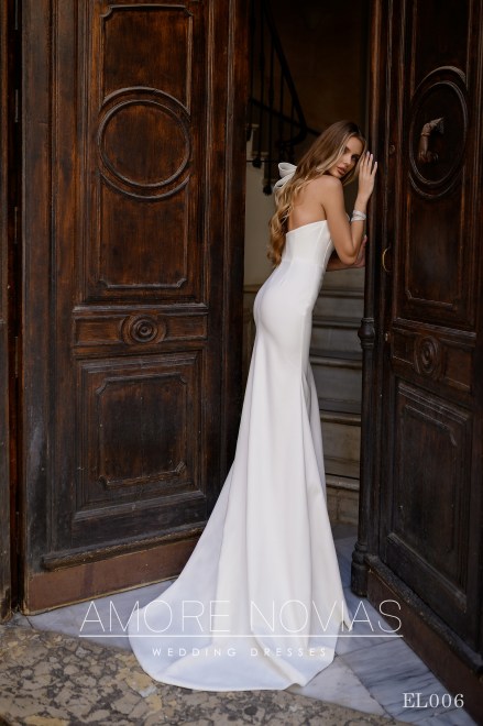 https://amore-novias.com/images/stories/virtuemart/product/EL006(3).jpg