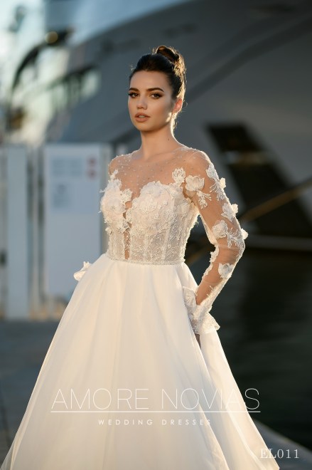 https://amore-novias.com/images/stories/virtuemart/product/EL011(2).jpg