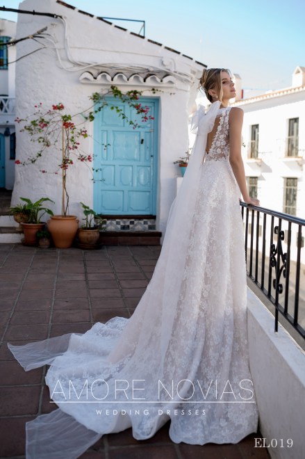 https://amore-novias.com/images/stories/virtuemart/product/EL019(3).jpg