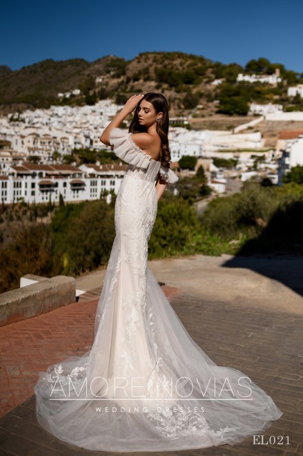 https://amore-novias.com/images/stories/virtuemart/product/EL021(3).jpg