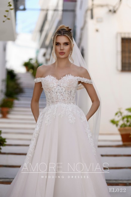https://amore-novias.com/images/stories/virtuemart/product/EL022(2).jpg