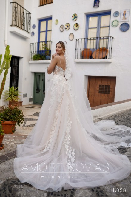 https://amore-novias.com/images/stories/virtuemart/product/EL028(3).jpg