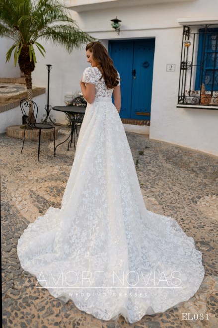 https://amore-novias.com/images/stories/virtuemart/product/EL031(3).jpg