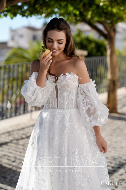 https://amore-novias.com/images/stories/virtuemart/product/USK011-3.jpg
