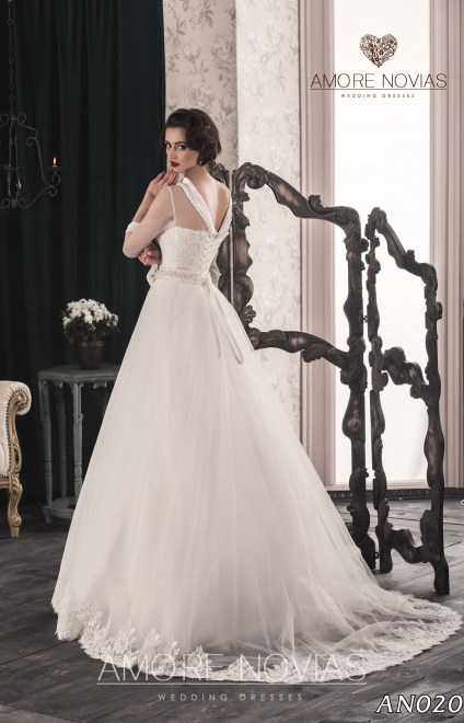 https://amore-novias.com/images/stories/virtuemart/product/an020_.jpg
