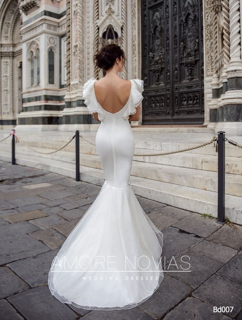 https://amore-novias.com/images/stories/virtuemart/product/bd007-------(3).jpg