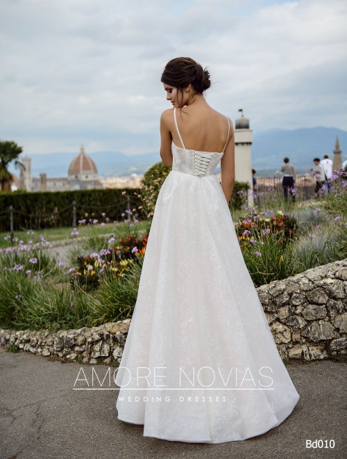 https://amore-novias.com/images/stories/virtuemart/product/bd010-------(3).jpg