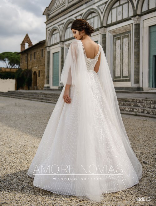 https://amore-novias.com/images/stories/virtuemart/product/bd013-------(3).jpg