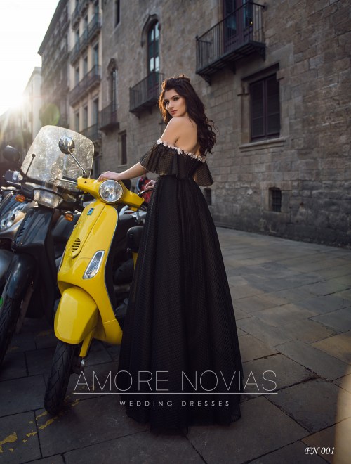 https://amore-novias.com/images/stories/virtuemart/product/fn-001--------(3).jpg