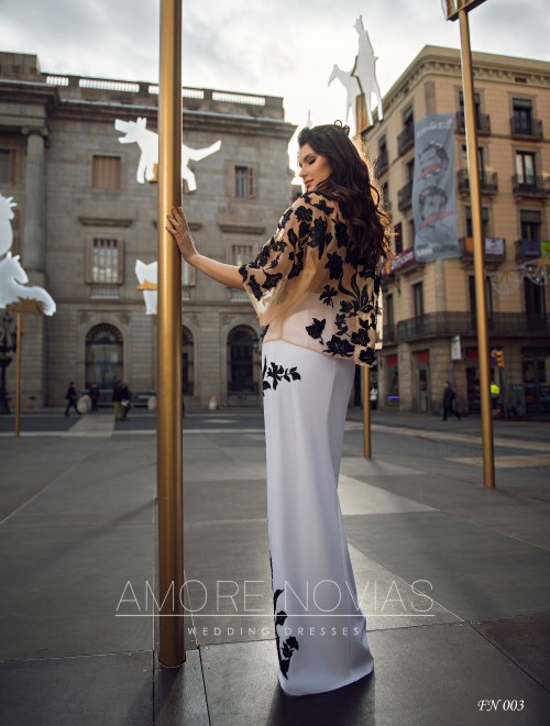 https://amore-novias.com/images/stories/virtuemart/product/fn-003--------(3).jpg