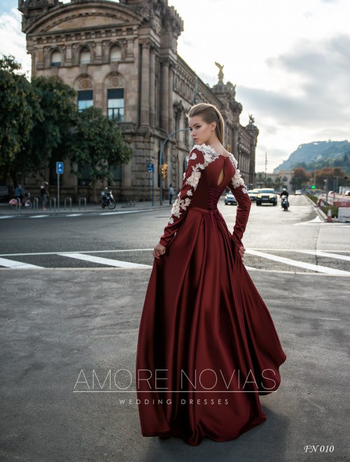 https://amore-novias.com/images/stories/virtuemart/product/fn-010--------(3).jpg