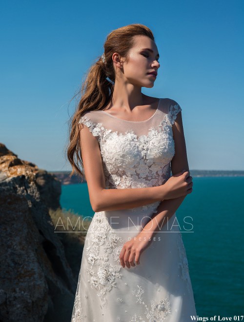 https://amore-novias.com/images/stories/virtuemart/product/lk-017-------(2).jpg