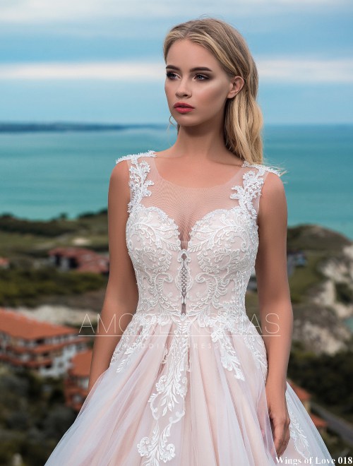 https://amore-novias.com/images/stories/virtuemart/product/lk-018-------(2).jpg
