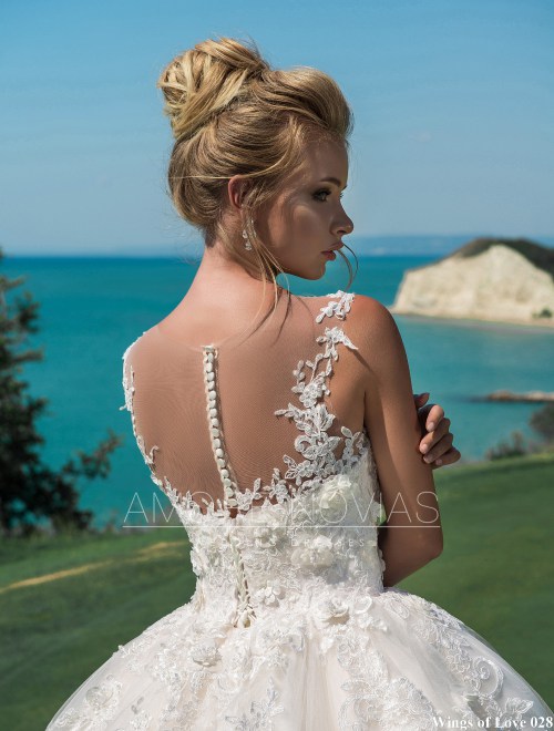 https://amore-novias.com/images/stories/virtuemart/product/lk-028-------(4).jpg