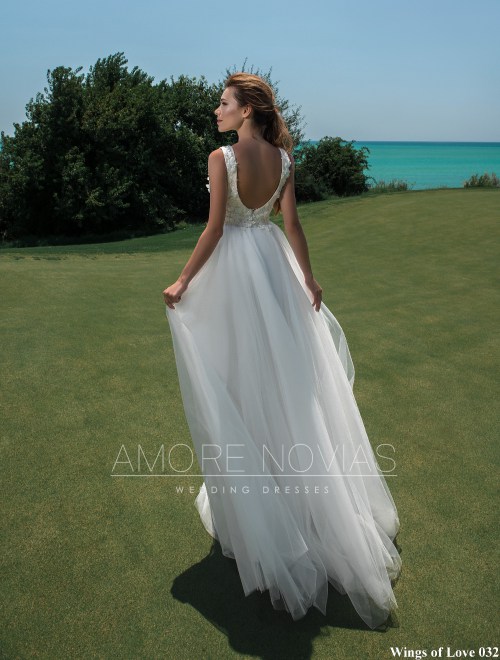 https://amore-novias.com/images/stories/virtuemart/product/lk-032-------(3).jpg