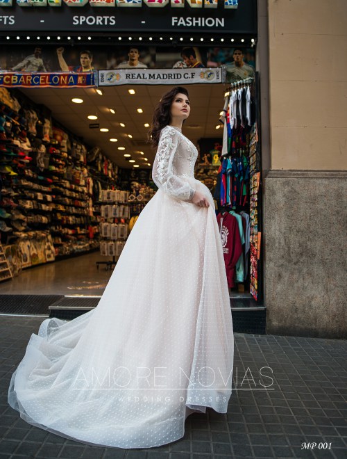 https://amore-novias.com/images/stories/virtuemart/product/mp-001-------(4).jpg