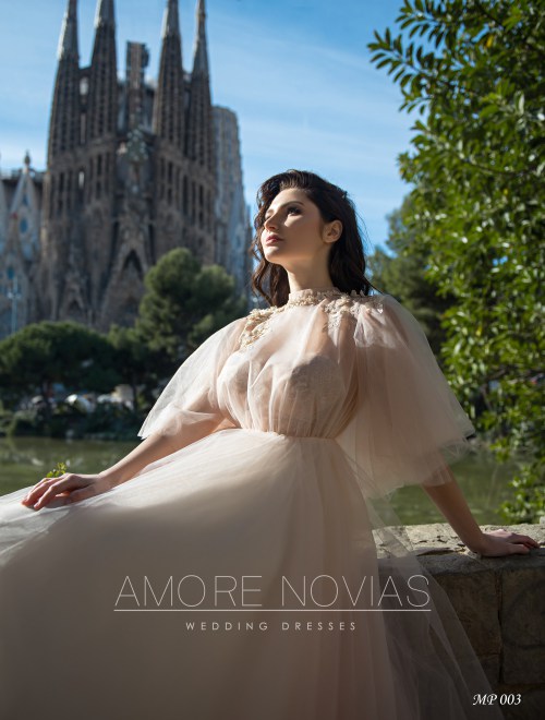 https://amore-novias.com/images/stories/virtuemart/product/mp-003-------(2).jpg