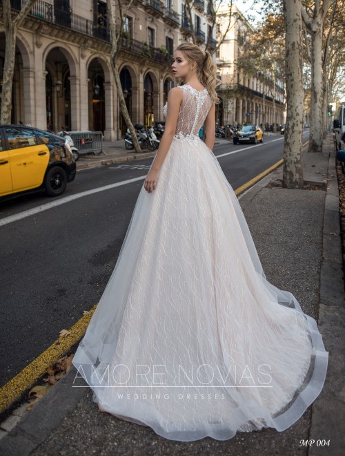 https://amore-novias.com/images/stories/virtuemart/product/mp-004-------(3).jpg