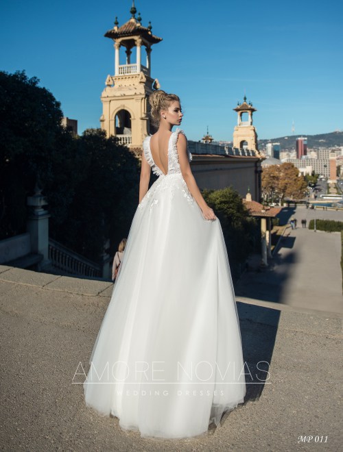https://amore-novias.com/images/stories/virtuemart/product/mp-011--------(3).jpg