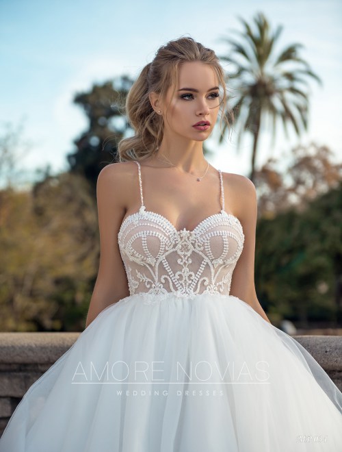 https://amore-novias.com/images/stories/virtuemart/product/mp-034--------(2).jpg