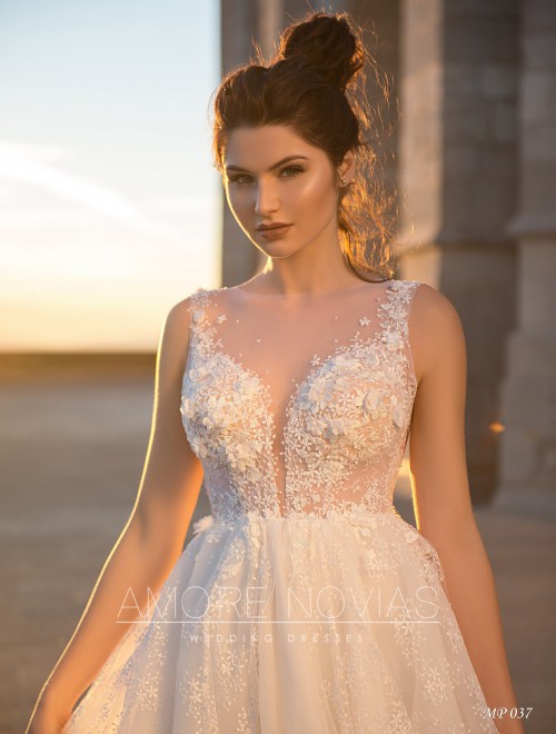 https://amore-novias.com/images/stories/virtuemart/product/mp-037--------(2).jpg