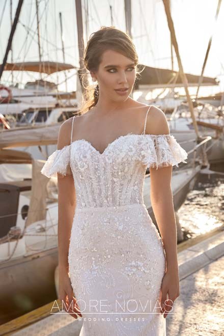 https://amore-novias.com/images/stories/virtuemart/product/omk021-2.jpg