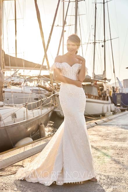 https://amore-novias.com/images/stories/virtuemart/product/omk021-5.jpg
