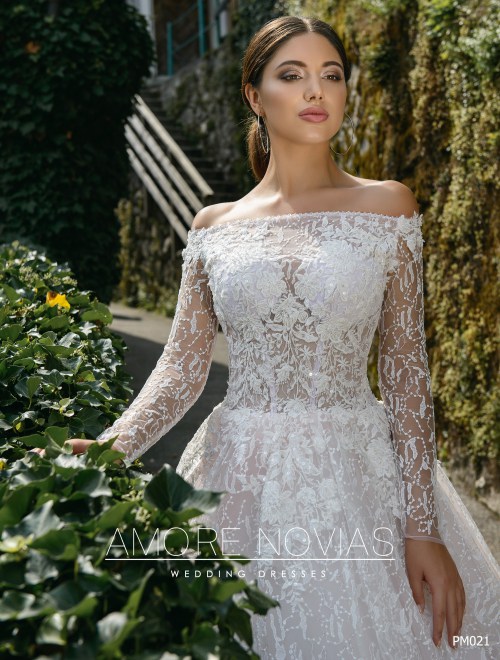 https://amore-novias.com/images/stories/virtuemart/product/pm021-------(2).jpg