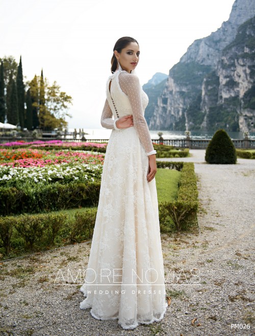 https://amore-novias.com/images/stories/virtuemart/product/pm026-------(3).jpg