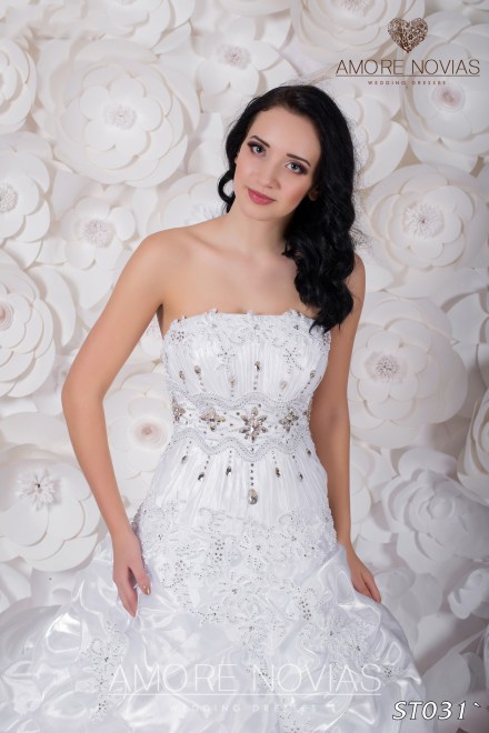 https://amore-novias.com/images/stories/virtuemart/product/st031_.jpg