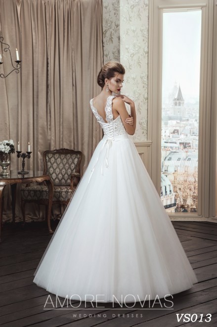 https://amore-novias.com/images/stories/virtuemart/product/vs013a.jpg